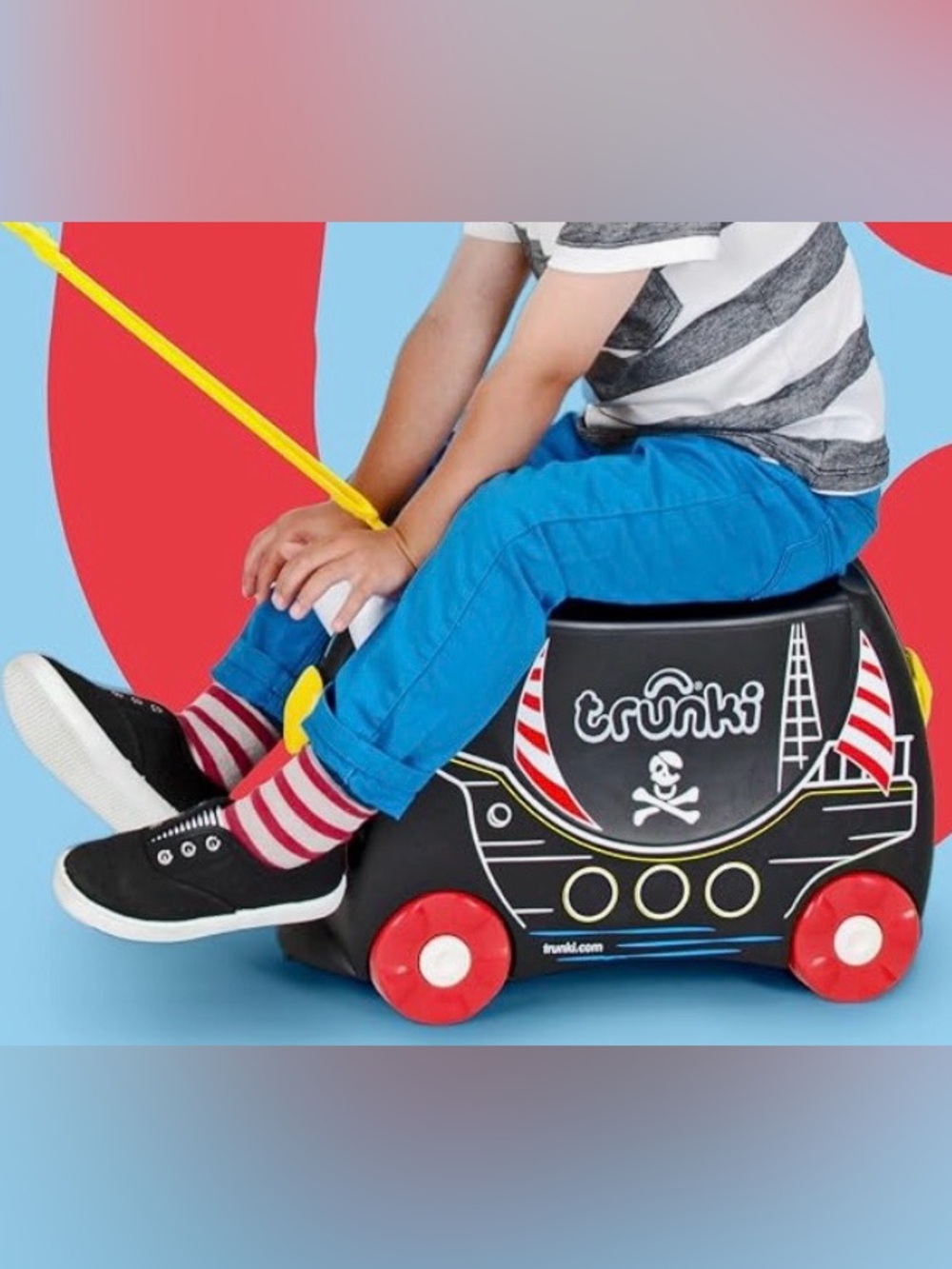 Trunki Kids Ride-On Suitcase - Black with Yellow Handles - Picture 8 of 8
